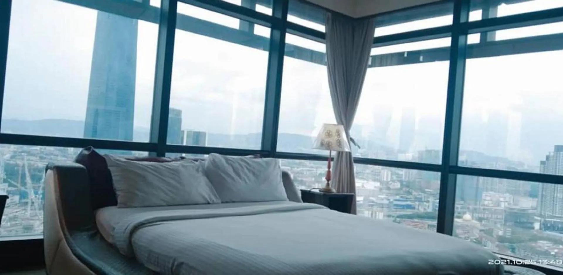 Kl Visitor Suite Times Square Куала-Лумпур